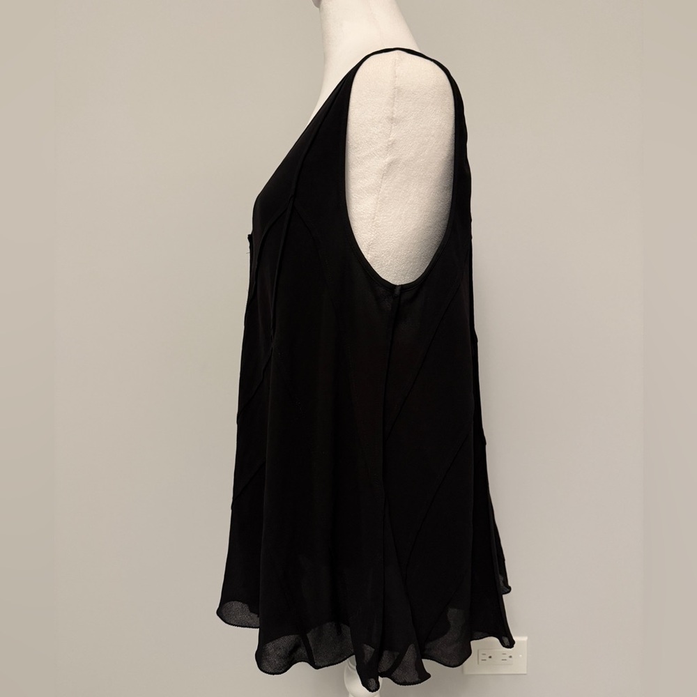 Max Studio Black V-Neck Ruffled Blouse - Picture 2 of 9